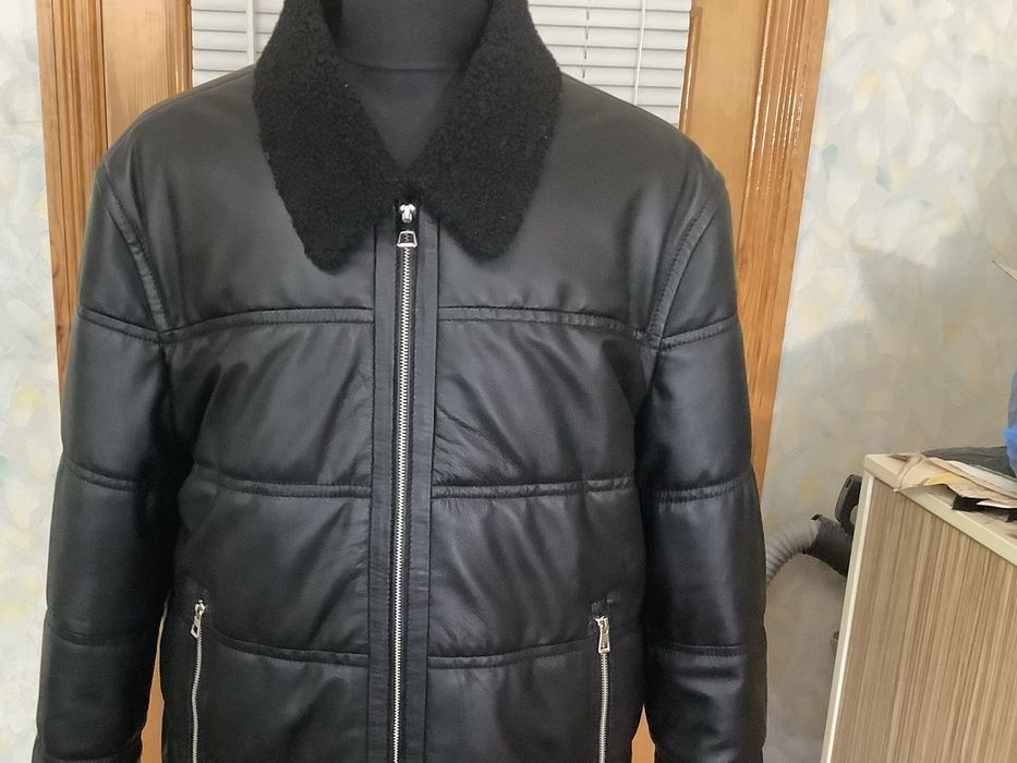 Мужская кожаная куртка 62 размера