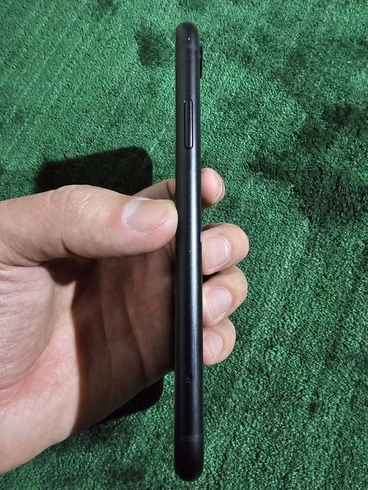 Iphone xr zor holatda