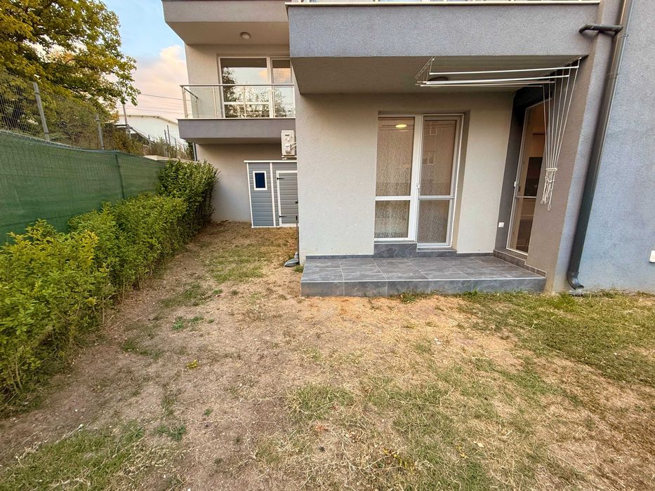 Дава се под наем Двустаен апартамент в Варна, м-т Пчелина - 54 кв.м за 612 € - Снимка #17