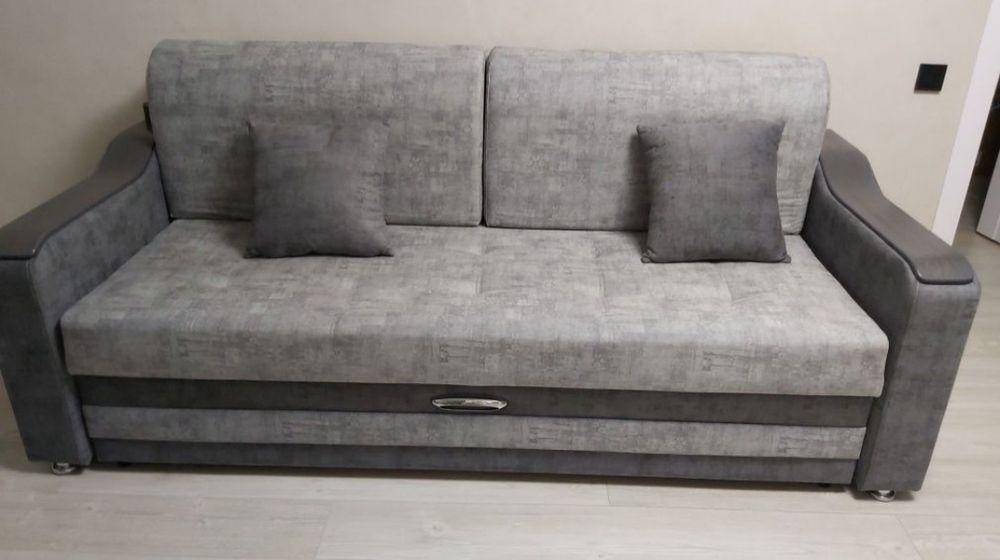 Продам диван, в отличном состоянии!