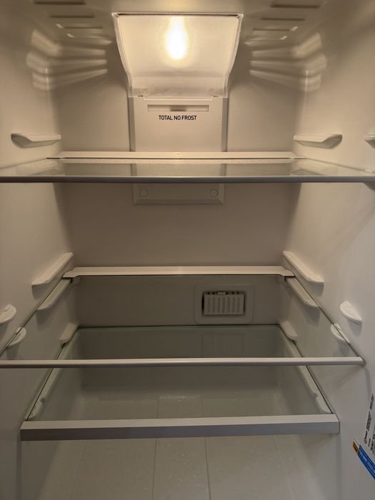 Холодильник Indesit