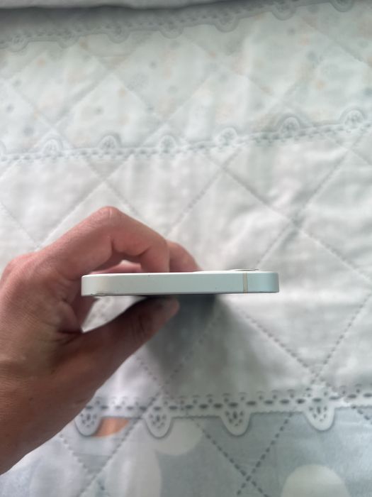 iPhone 12 sotiladi naxtga obmen yuq