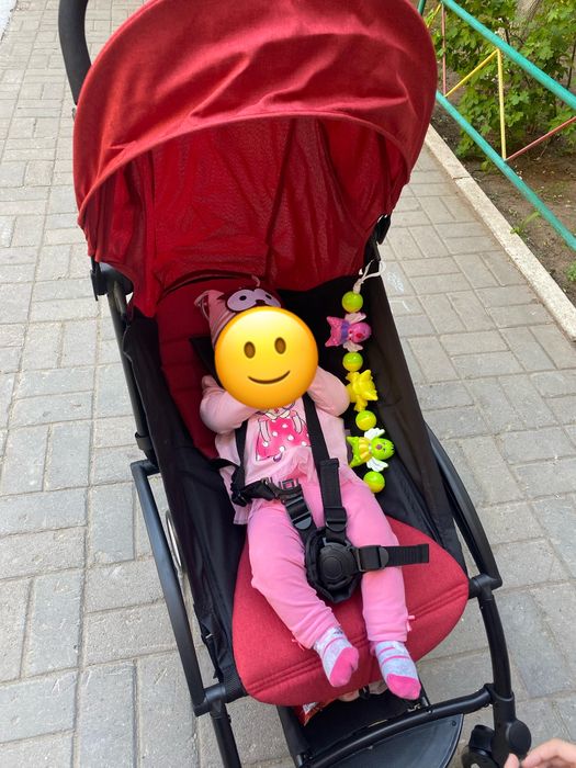 Продам прогулочную коляску