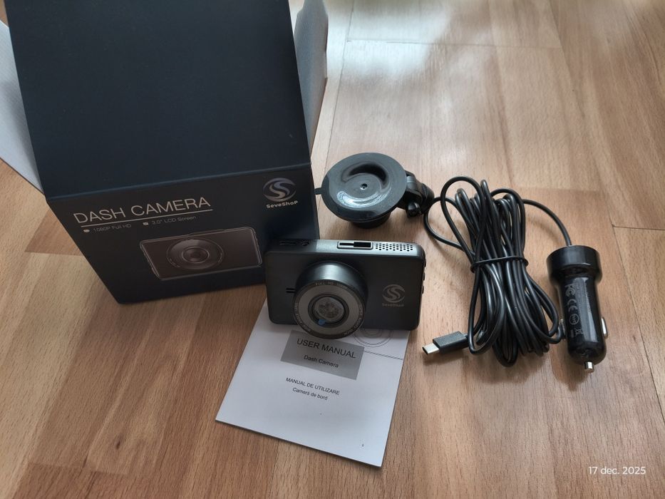 Vând cameră de bord Full HD