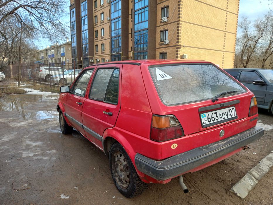 Продам гольф 2 1990