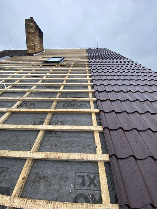 Reparatii acoperisuri montaj tigla metalica dulgherie mansarde izolati