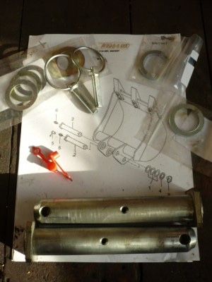 Kit bolturi/bucsi miniexcavatoare Yanmar