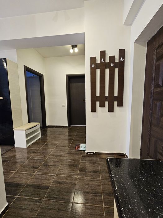 Inchiriez ap 2 camere