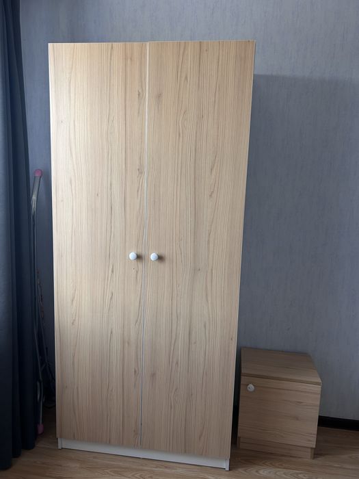 Продам шифонер двухстворчатый