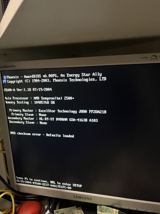Retro PC AMD Sempron 2500+ cu windows XP