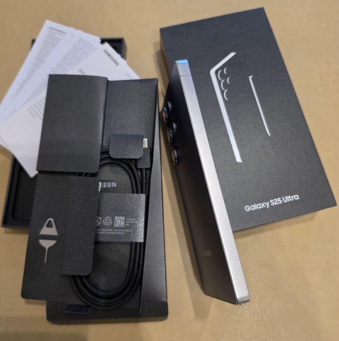 Samsung  Galaxy  S25 Ultra  Silverblue 1TB