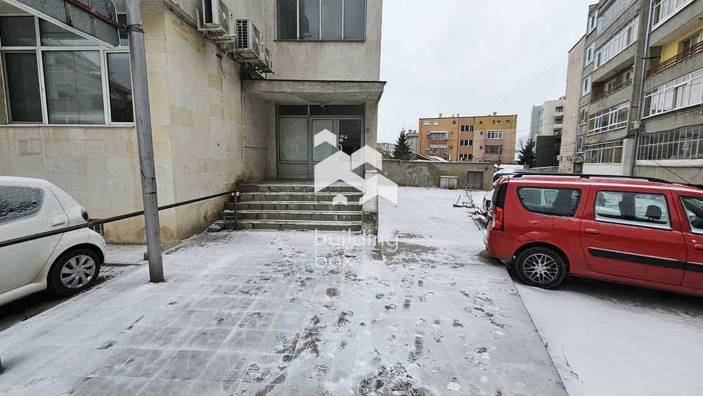 Продава се Промишлена сграда в Добрич, Център - 816 кв.м за 319 €/кв.м - Снимка #1