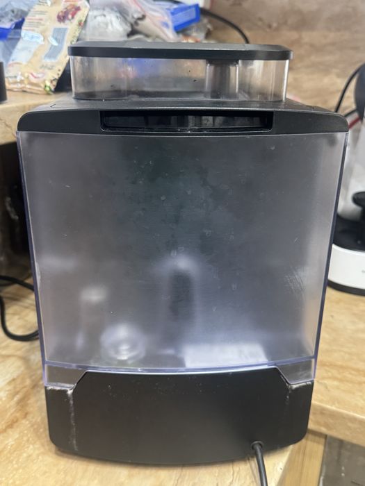 Кафеавтомат KRUPS ESPRESSERIA EA810870 1700.00 ml, 15.00 bar, ЧЕРЕН