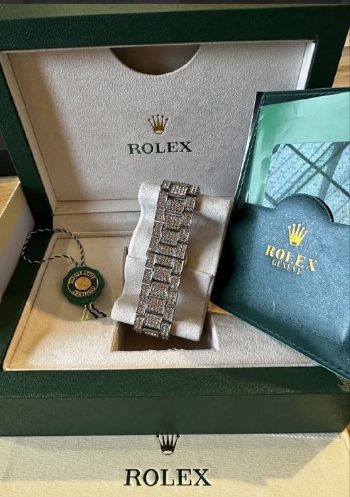 Часовник:Rolex Iced Out