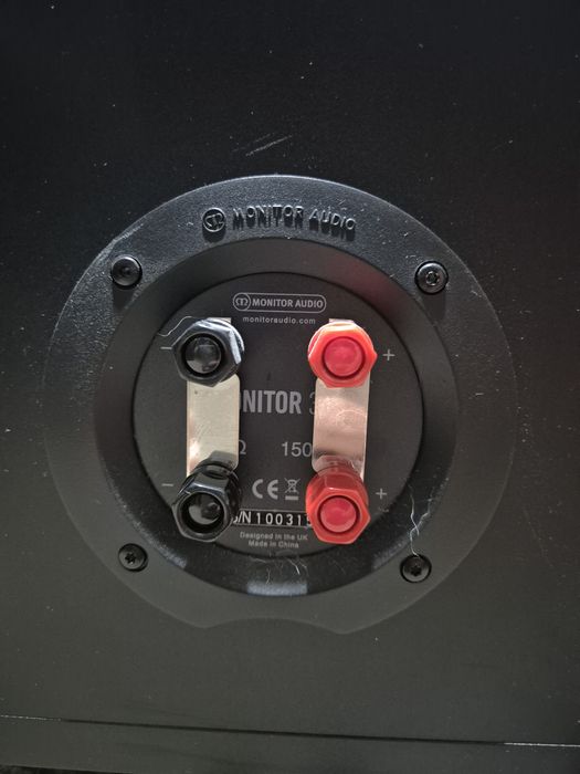 Monitor Audio 300 boxe Top