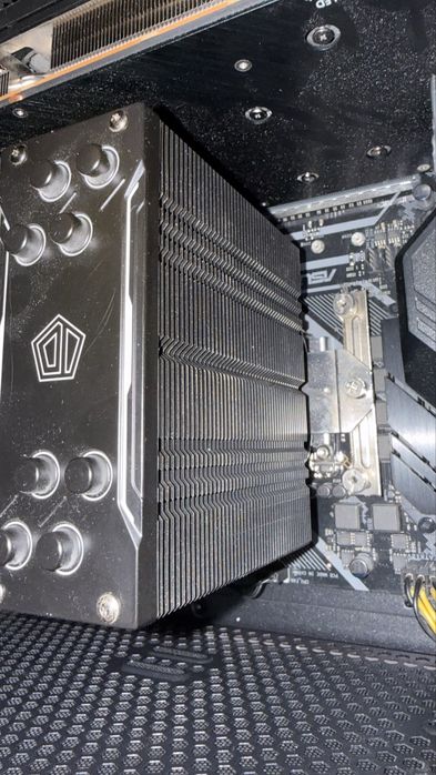 Vand KIT Procesor I5 9600kf cu placa baza TUF  B360-Pro Gaming si 16 GRAM 2x8 GB 266mHz