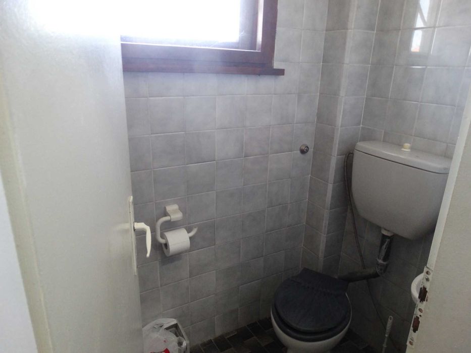 Продава се Къща в с. Разбойна, Област Търговище - 295 кв.м за 811 €/кв.м - Снимка #11