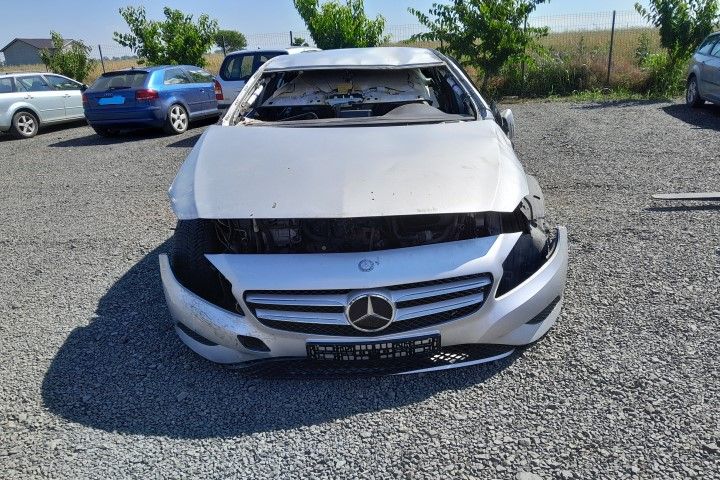 Radio cd A2469003108 Mercedes-Benz A-Class W176