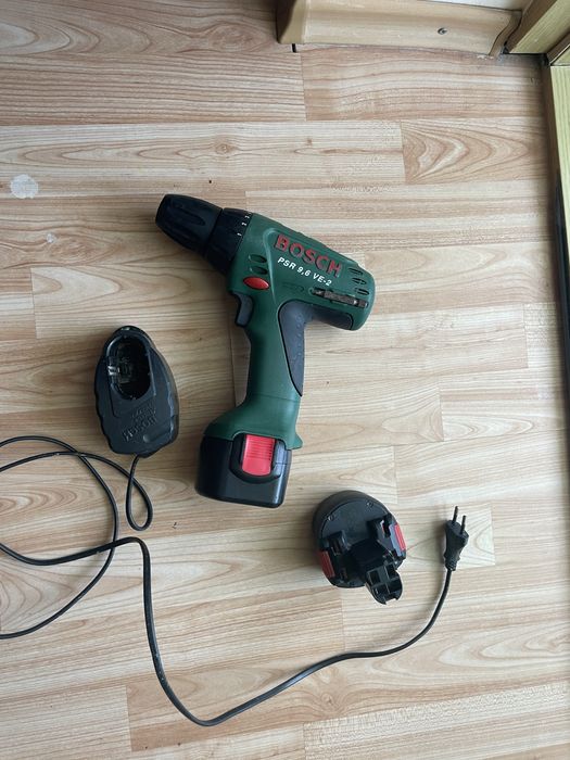 Infiletanta bosh 9,6v cu baterie noua