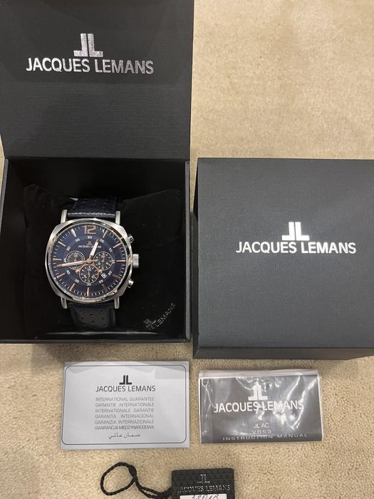 Мъжки часовник "Jacques Lemans".