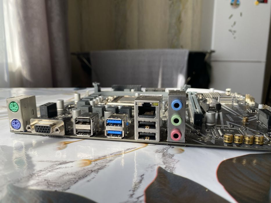 Материнка с процом