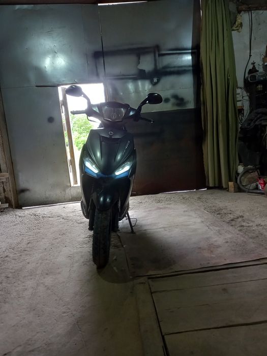 Продам скутер 150 кубов.