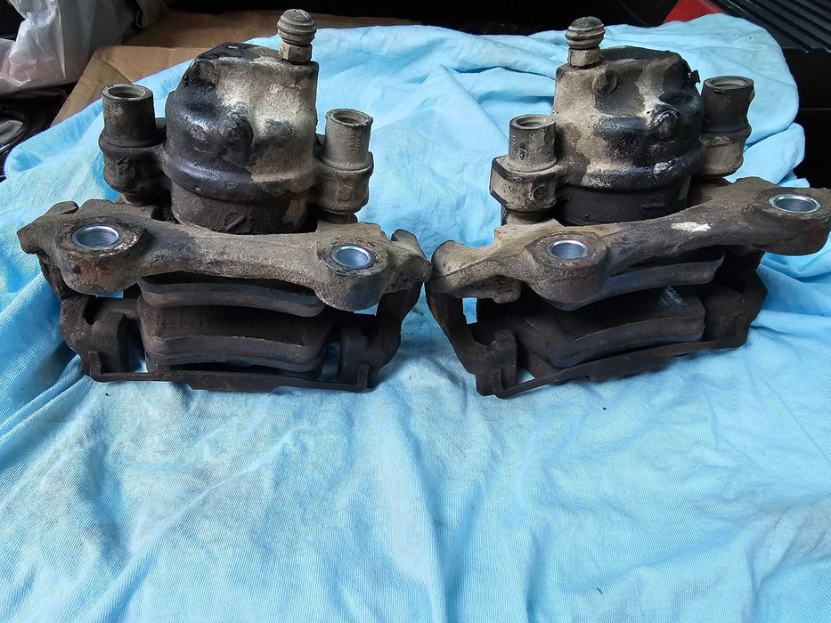 Задни спирачни апарати