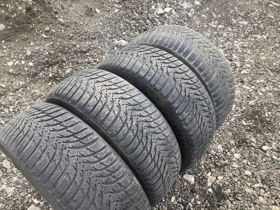 Всесезонни гуми 205 55 16 Kumho dot 18