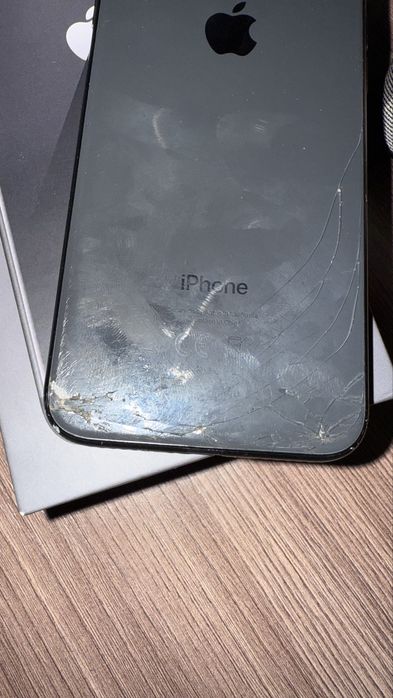 Iphone 8 в чёрном цвете