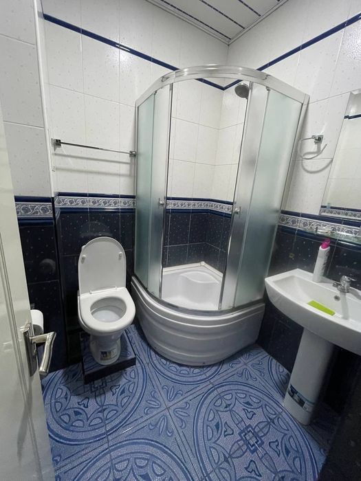 Метро Тинчлик 4комннатная евроремонт  200квм 2санузел