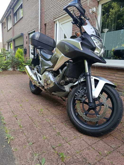 Vand motocicleta Honda NC 700 X