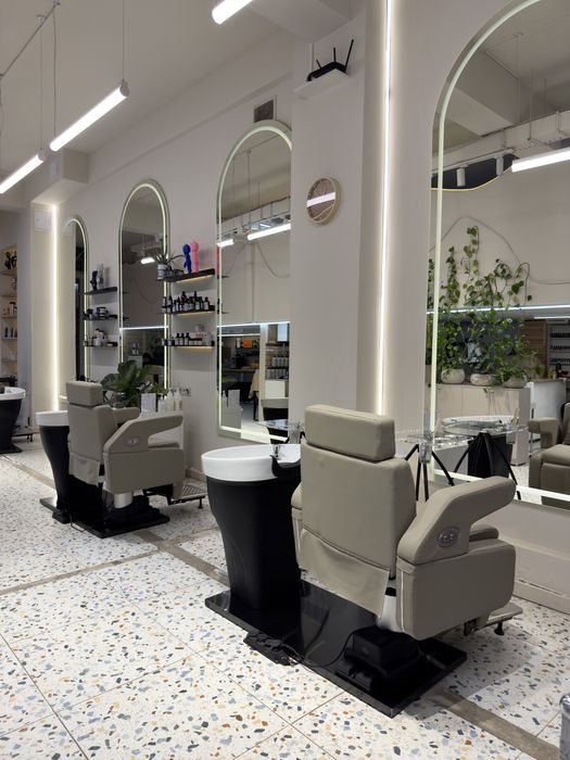 Парикмахерское кресло в аренду