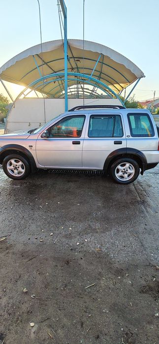 Land Rover Frelander 1