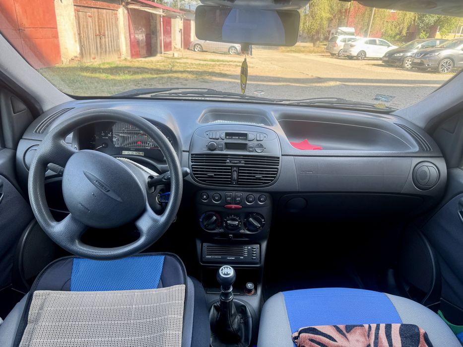 Fiat Punto 1.2 benzină