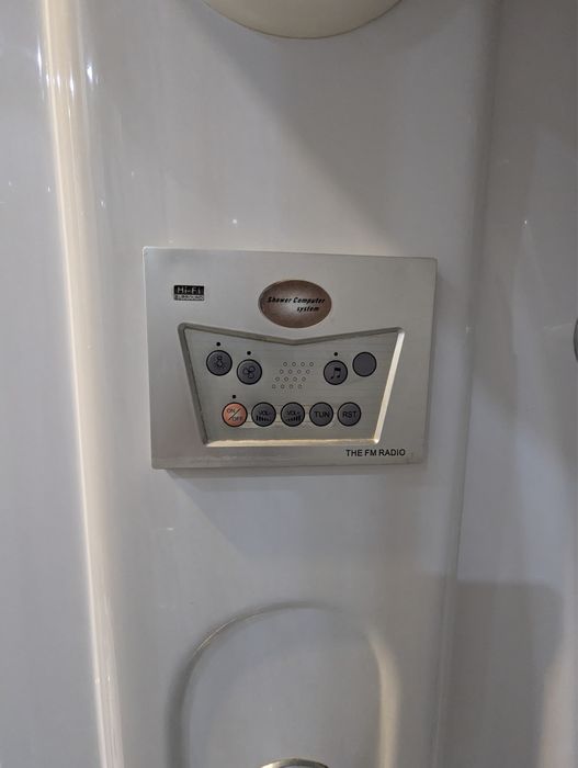 Продам душевую кабину