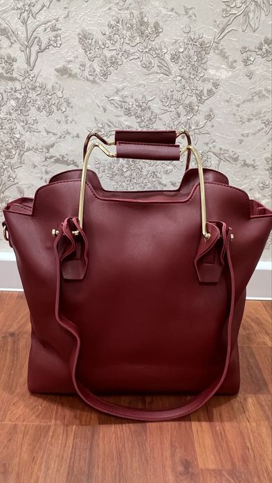 Сумка новая. Дешево. 4 тыс.