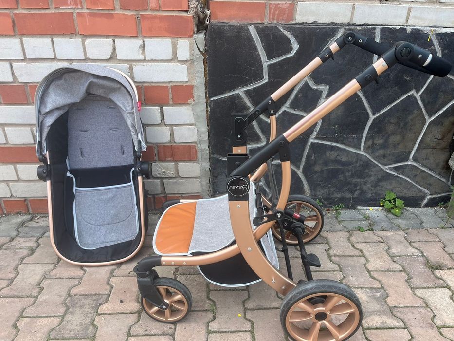 Продам всесезонную коляску