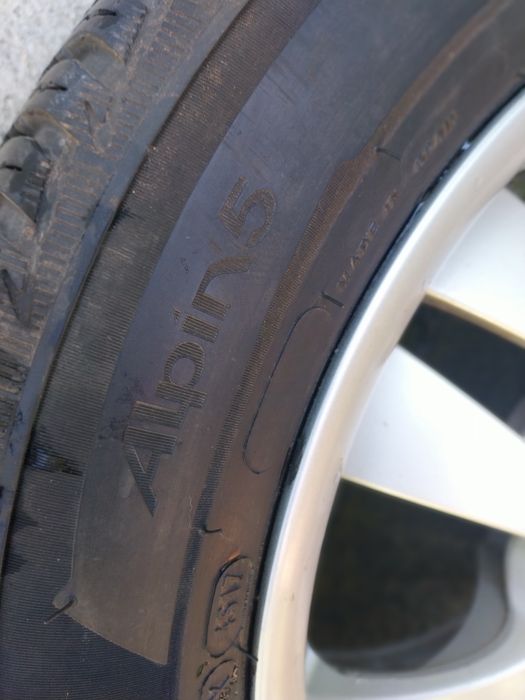 Оригинални Алуминиени джанти 16 Гуми Michelin Alpin 5 ET34 7J БМВ/BMW