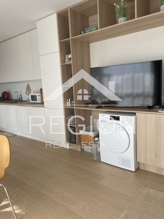 Дава се под наем Тристаен апартамент в Варна, Бриз - 110 кв.м за 1000 € - Снимка #4