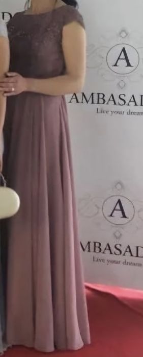 Rochie de nunta eleganta