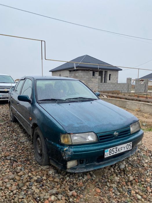 Ниссан примера 1995