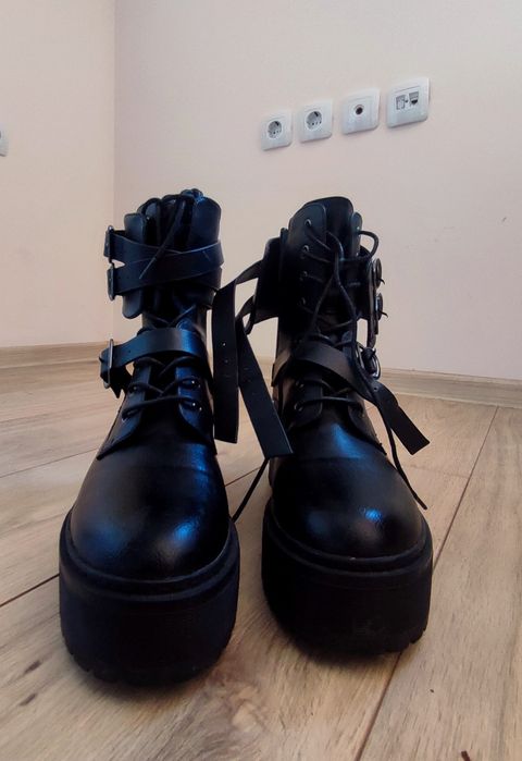 Дамски боти Even&Odd – черни, платформа