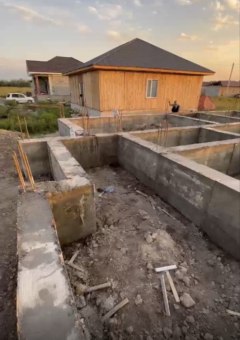 Продам участок с готовым фундаментом