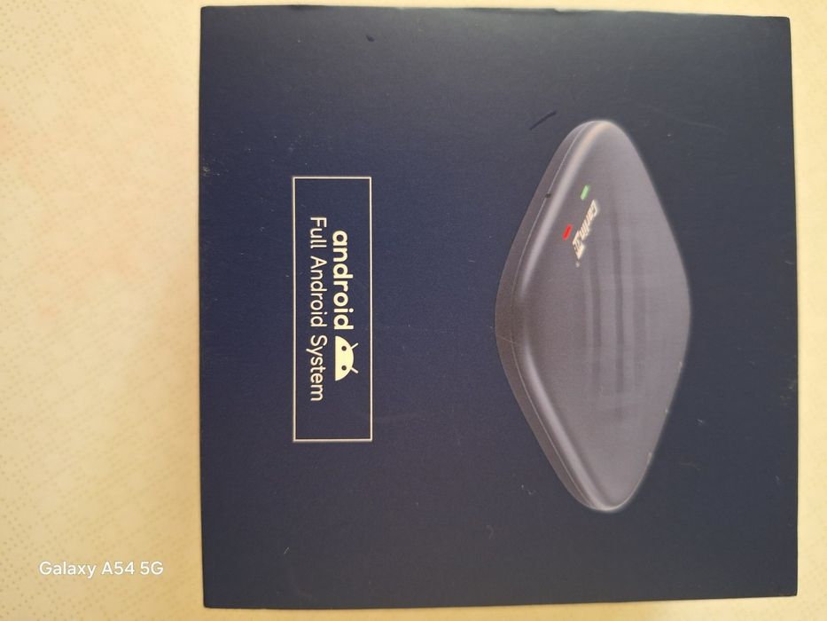 CarPlay 4/64 Gb Avtomobilga