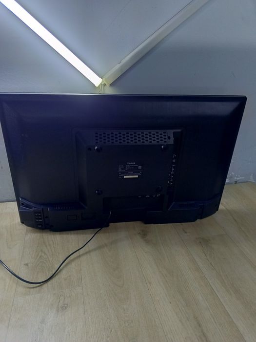 LED телевизор Elenberg 32 DLED-E6