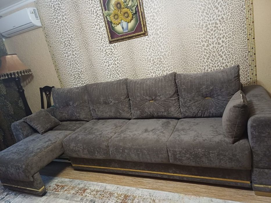 Продаётся диван (новый)