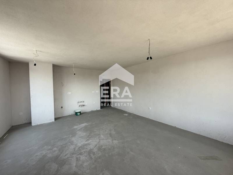 Продава се Тристаен апартамент в Варна, Победа - 116 кв.м за 1033 €/кв.м - Снимка #3