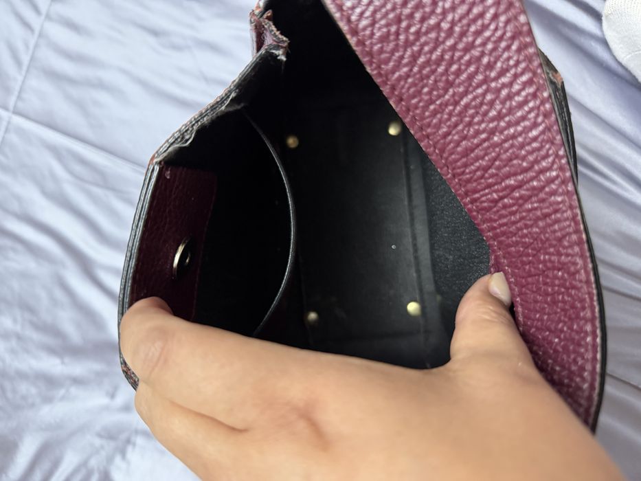 Продам кожаную сумку италья