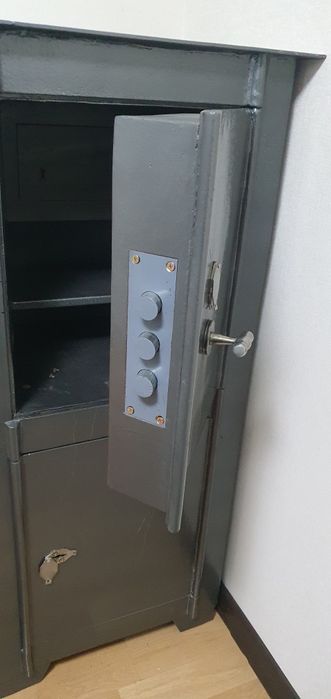 СЕЙФ Несгораемый - Заводской