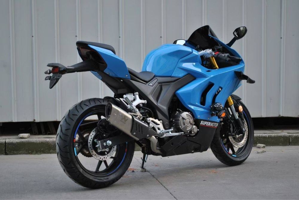 Ducati 400 cc спорт байк